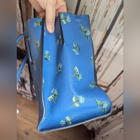 Coach Charlie Carry all and wallet set - Picture 7 of 16